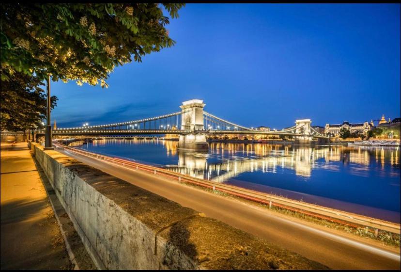 Paskal Themal Apartman, Free Parking Inside The Building Apartment บูดาเปสต์ ภายนอก รูปภาพ